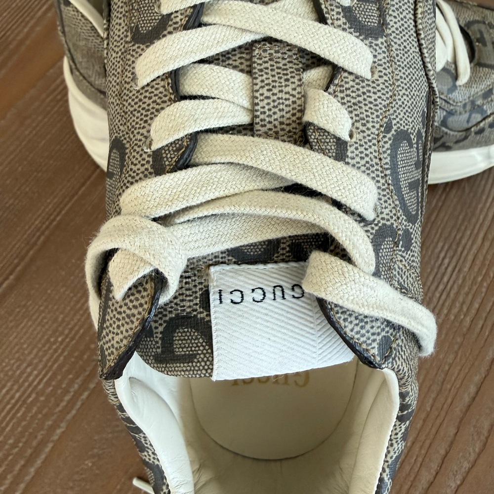 Gucci GG Canvas Sneakers | Neutral Monogram | - Picture 7 of 8